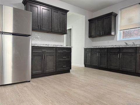 Multifamily For Rent - 742 New Lots Avenue #2F<br/> Brooklyn, NY 11207