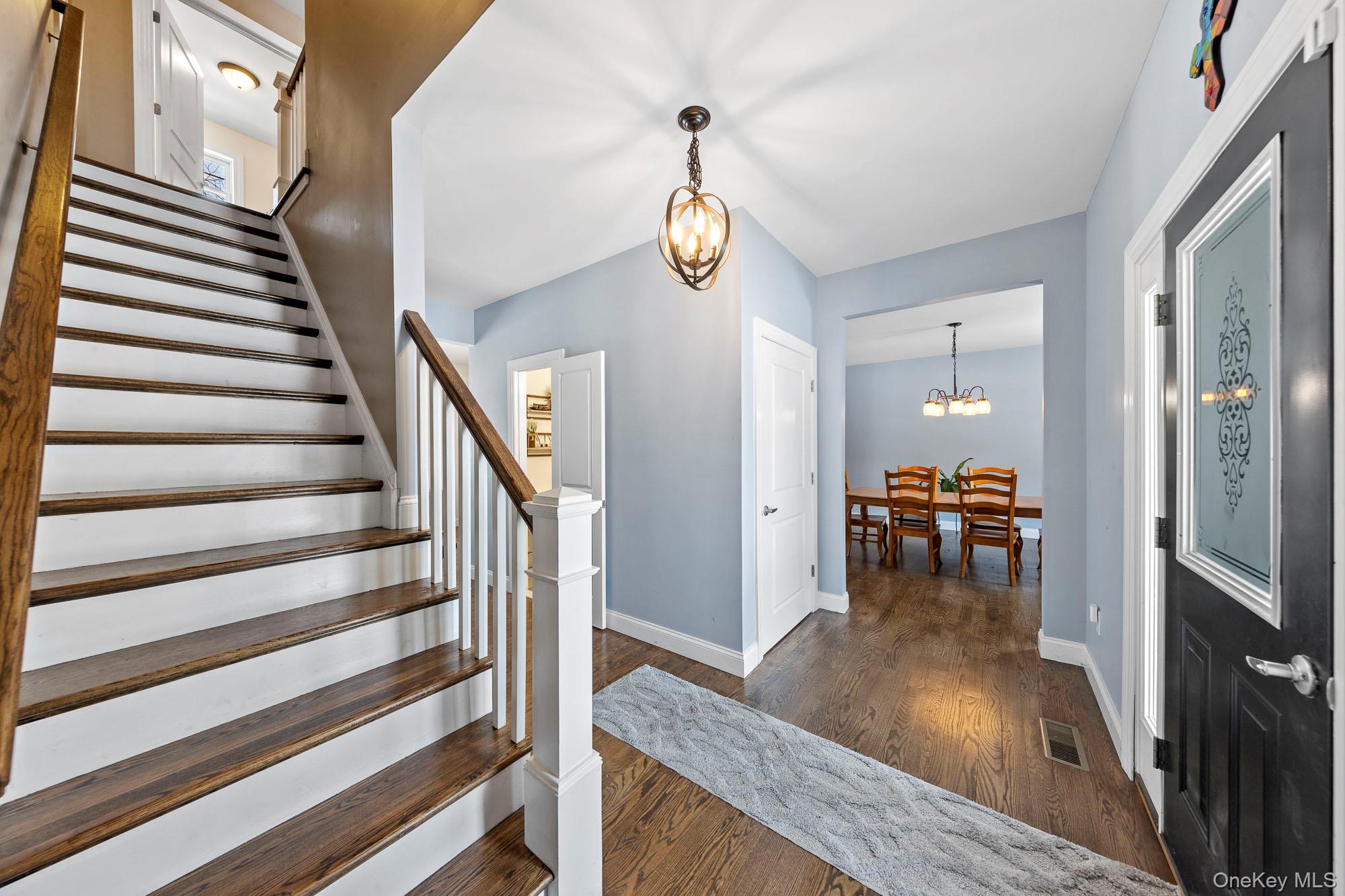 2 Atwood Lane