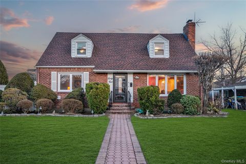 44 Marlowe Road Valley Stream NY 11580