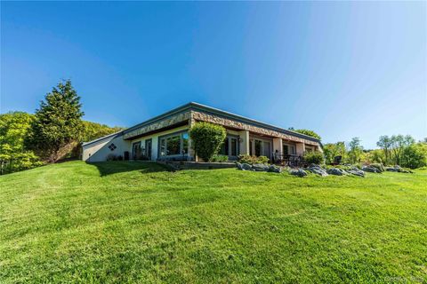Photo for 115 N Smith Road, Lagrangeville, NY 12540 (MLS # 999874)