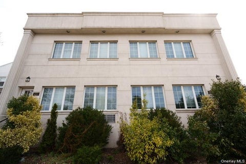 Apartment For Rent - 450 E Park Avenue #7<br/> Nassau County, Long Beach, NY 11561