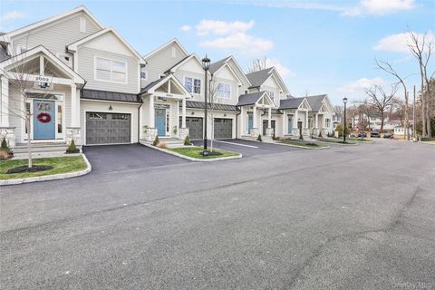 Condo For Sale - 2040 Crompond Road #21<br/> Yorktown Heights, NY 10598