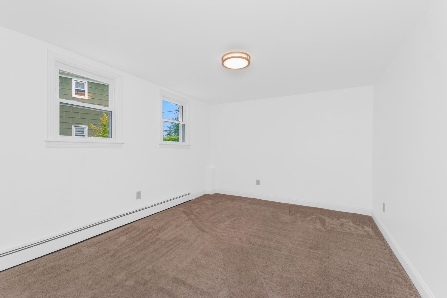 2 Bryn Mawr Place Gr Level