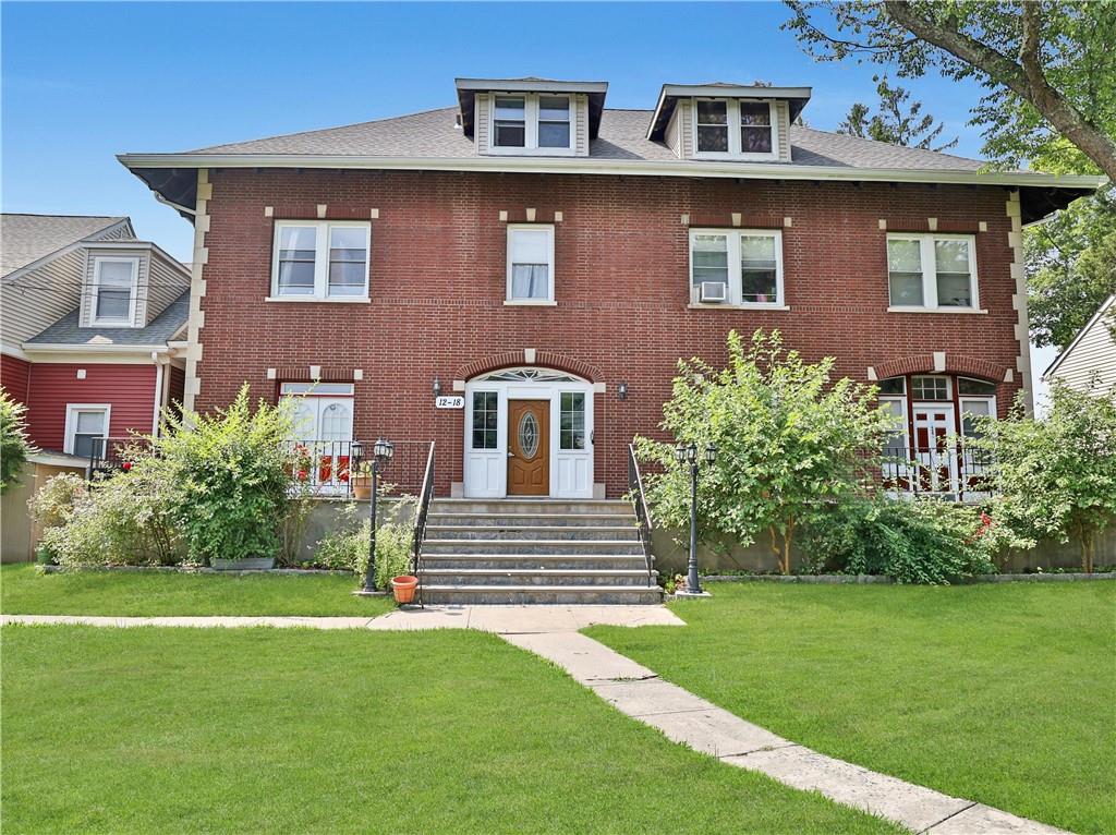 Rental Property at Lincoln Place 1C, Ossining, New York - Bedrooms: 1 
Bathrooms: 1 
Rooms: 3  - $2,400 MO.