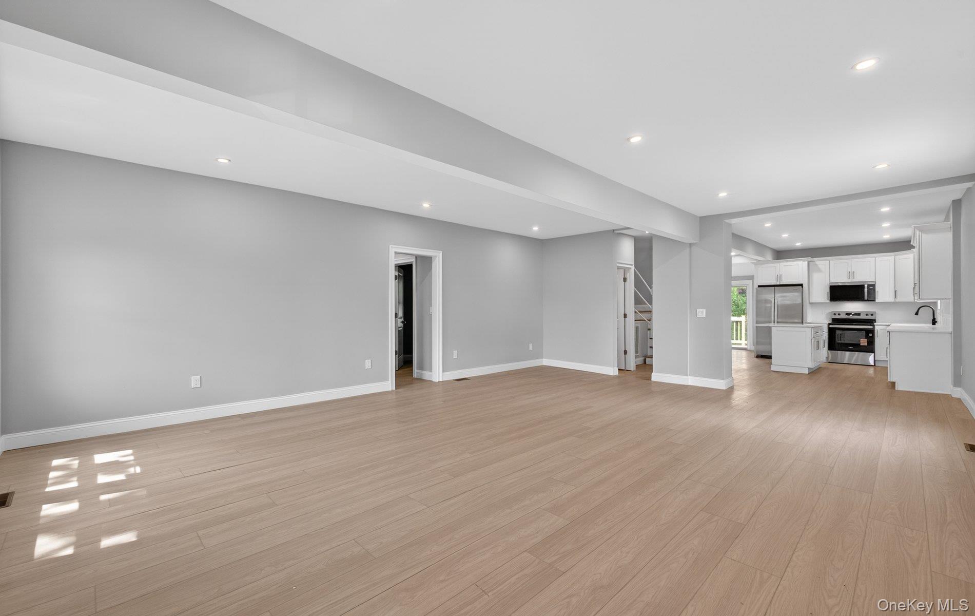 33 Fischer Avenue