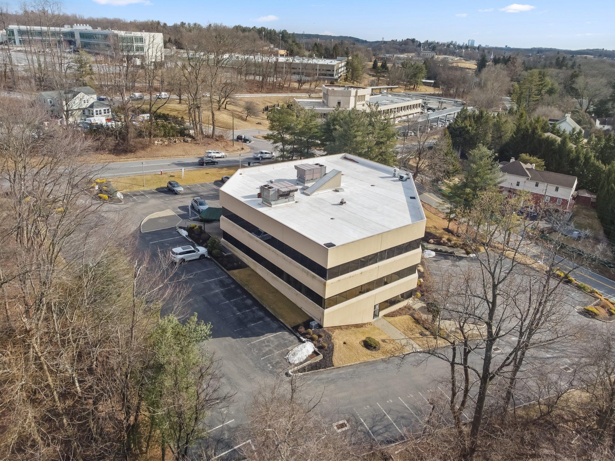 Valhalla, New York 10595, United States, ,Commercial,Active,99179