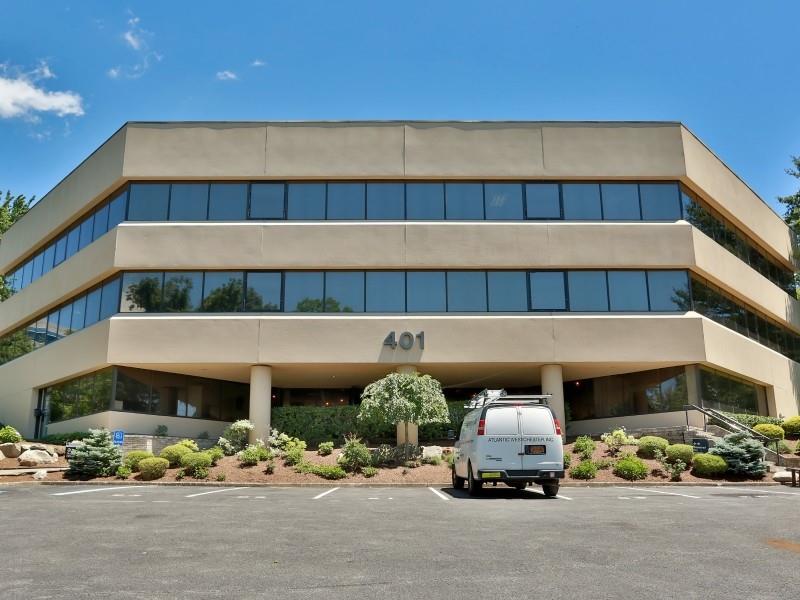 Valhalla, New York 10595, United States, ,Commercial,Active,99179