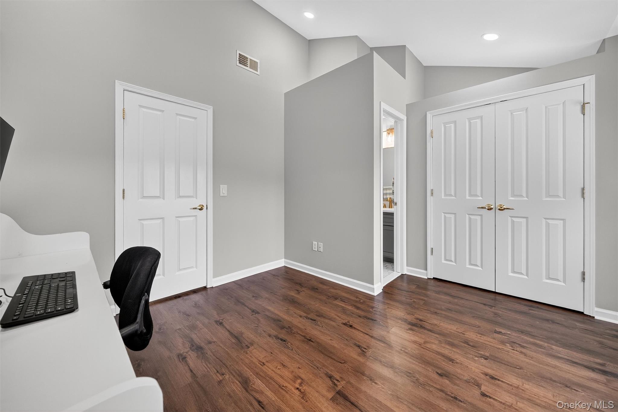 Peekskill, New York 10566, United States, 2 Bedrooms Bedrooms, ,3 BathroomsBathrooms,Residential,Active,190789