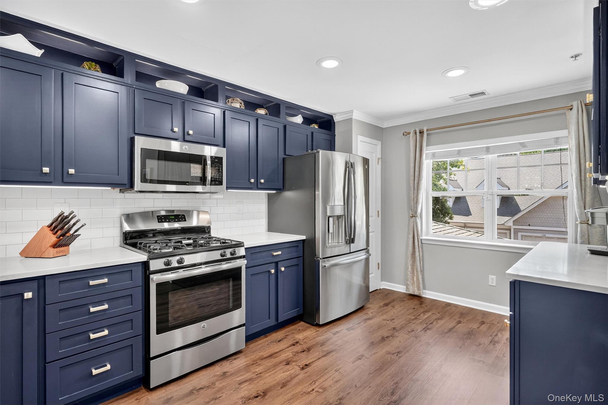 Peekskill, New York 10566, United States, 2 Bedrooms Bedrooms, ,3 BathroomsBathrooms,Residential,Active,190789