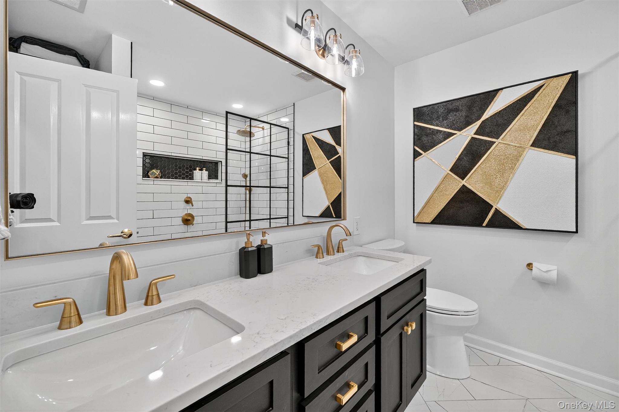 Peekskill, New York 10566, United States, 2 Bedrooms Bedrooms, ,3 BathroomsBathrooms,Residential,Active,190789