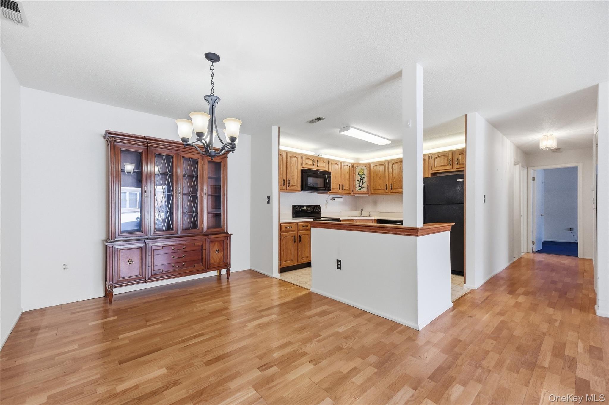 106 Cartwheel Court 13