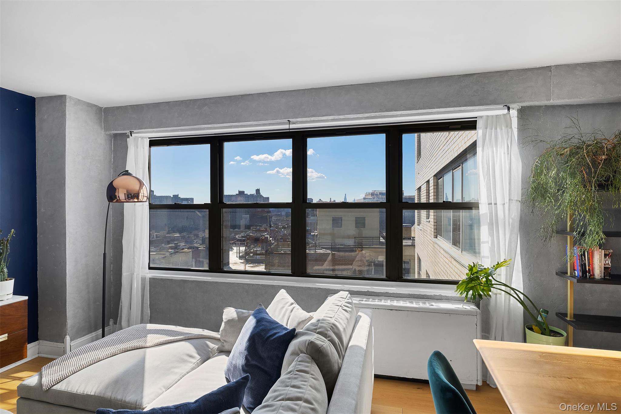 1020 Grand Concourse 14T