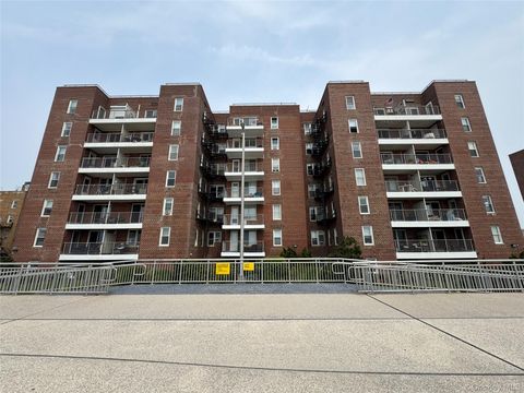 Photo of 125 Beach 124th Street #6F, Rockaway Beach, NY 11694 (MLS # 924383)
