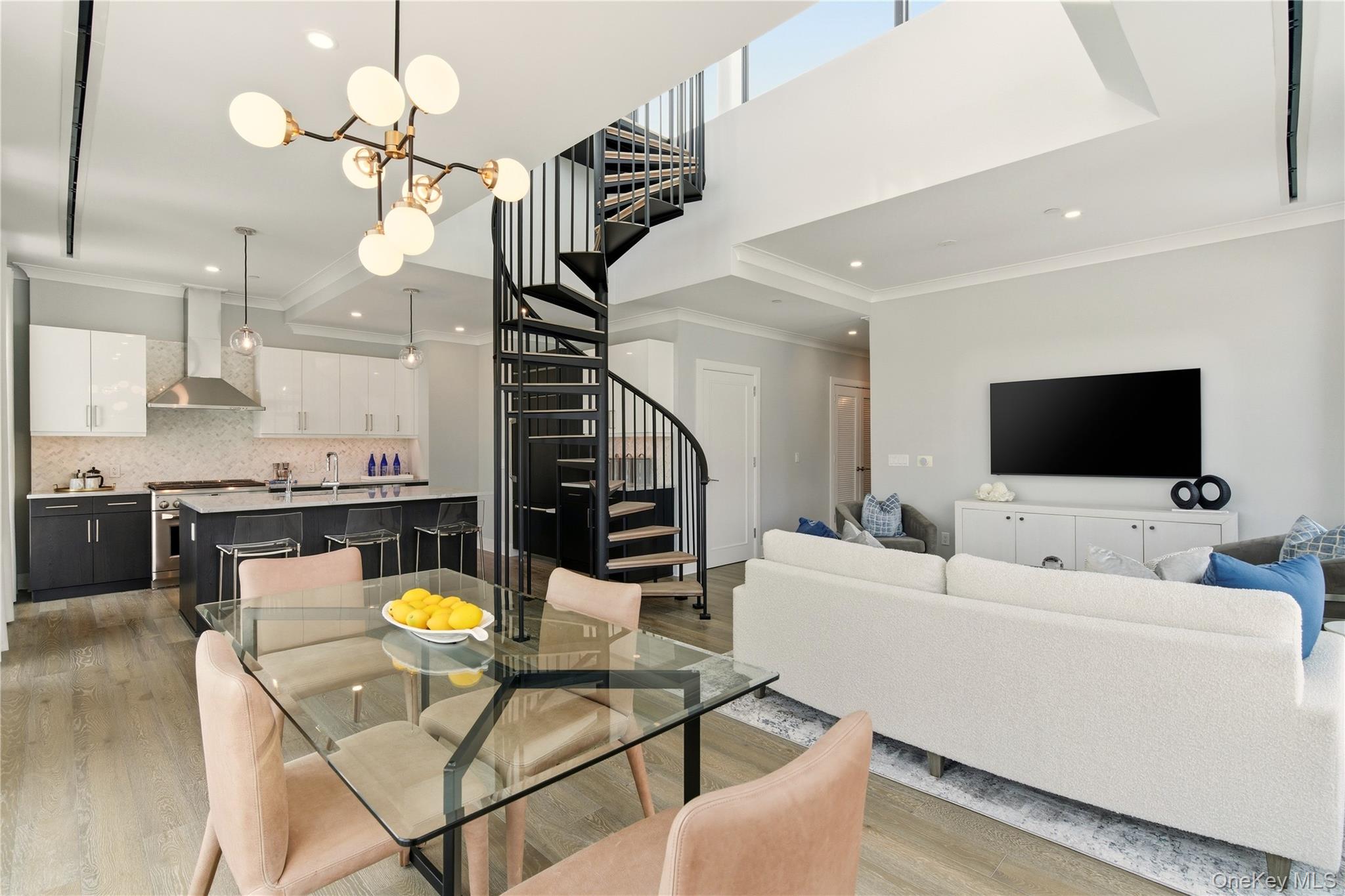 100 Garvies Point Road 1348