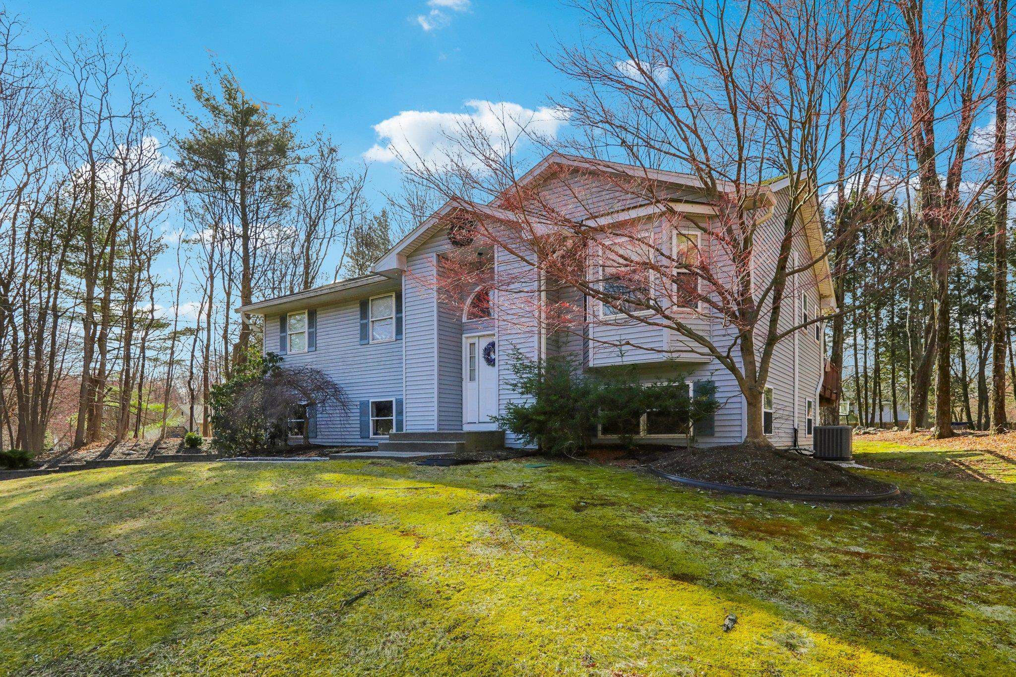 403 Haverstraw Road, Suffern, New York image 2