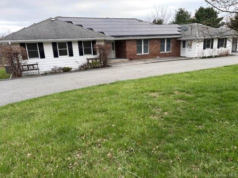 Homes For Sale - 420 S Plank Road<br/> Westtown, NY 10998