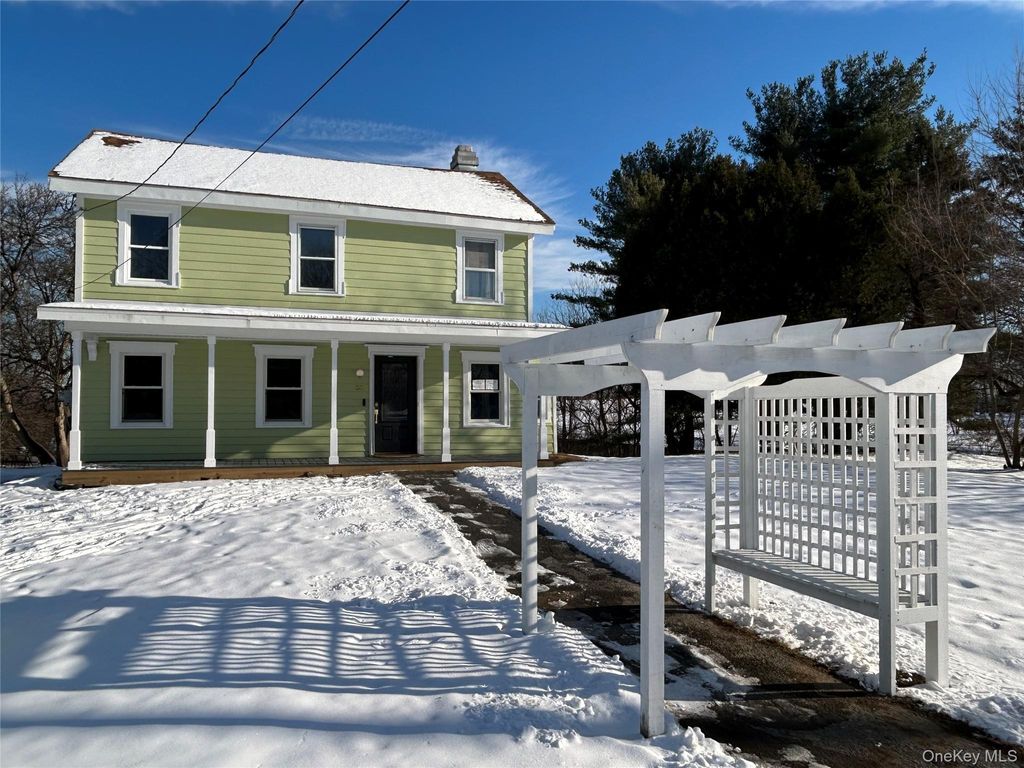 Photo of 38 Sands Avenue, Milton, NY 12547 (MLS # 944470)