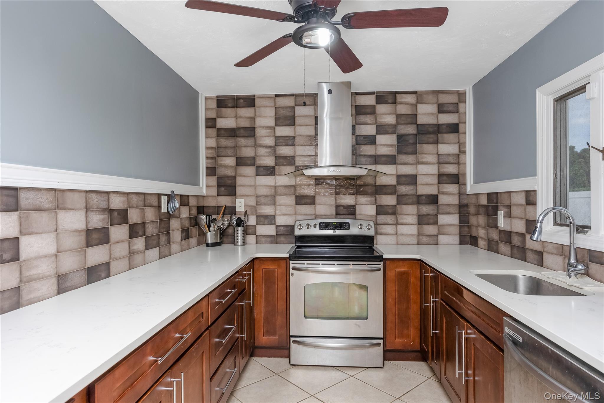 1012 N Ontario Avenue