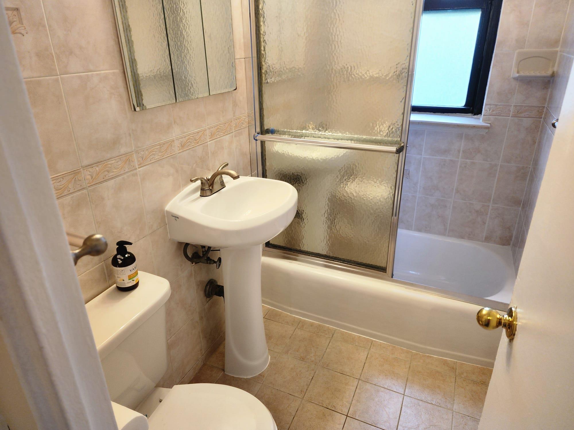 61-35 98th Street #4J, Rego Park, New York image 10