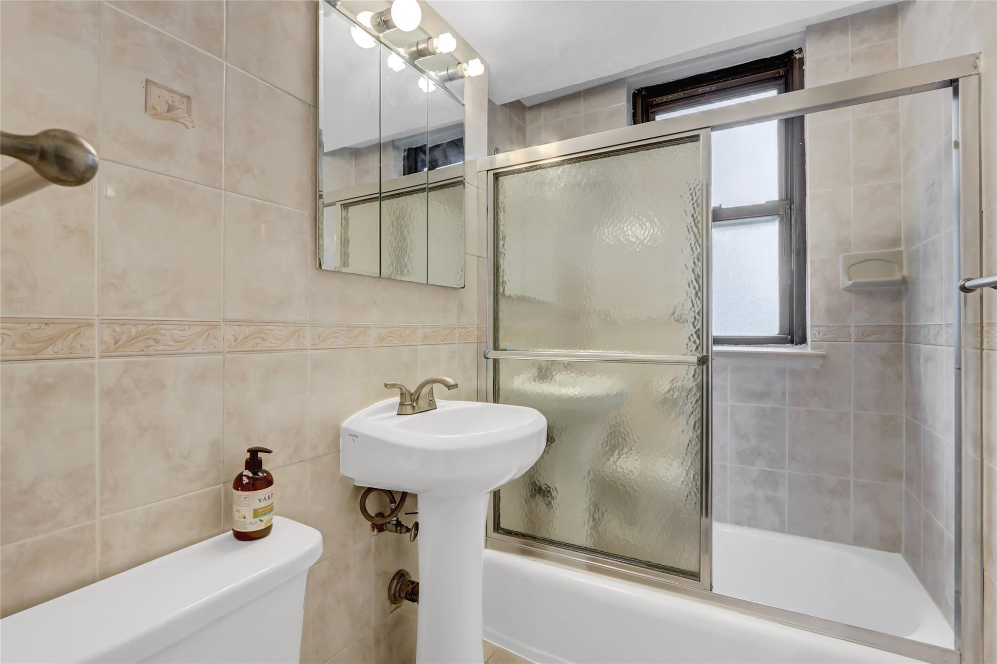 61-35 98th Street #4J, Rego Park, New York image 11