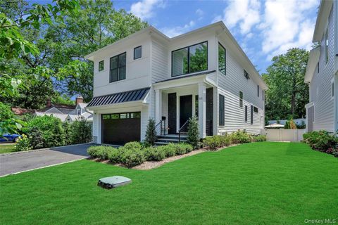 65 Myrtle Boulevard Larchmont NY 10538