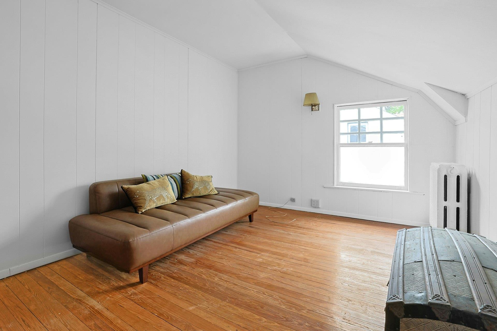 146 Sutton Manor Road, New Rochelle, New York image 19