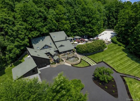 19 Greentree Lane Chester NY 10918