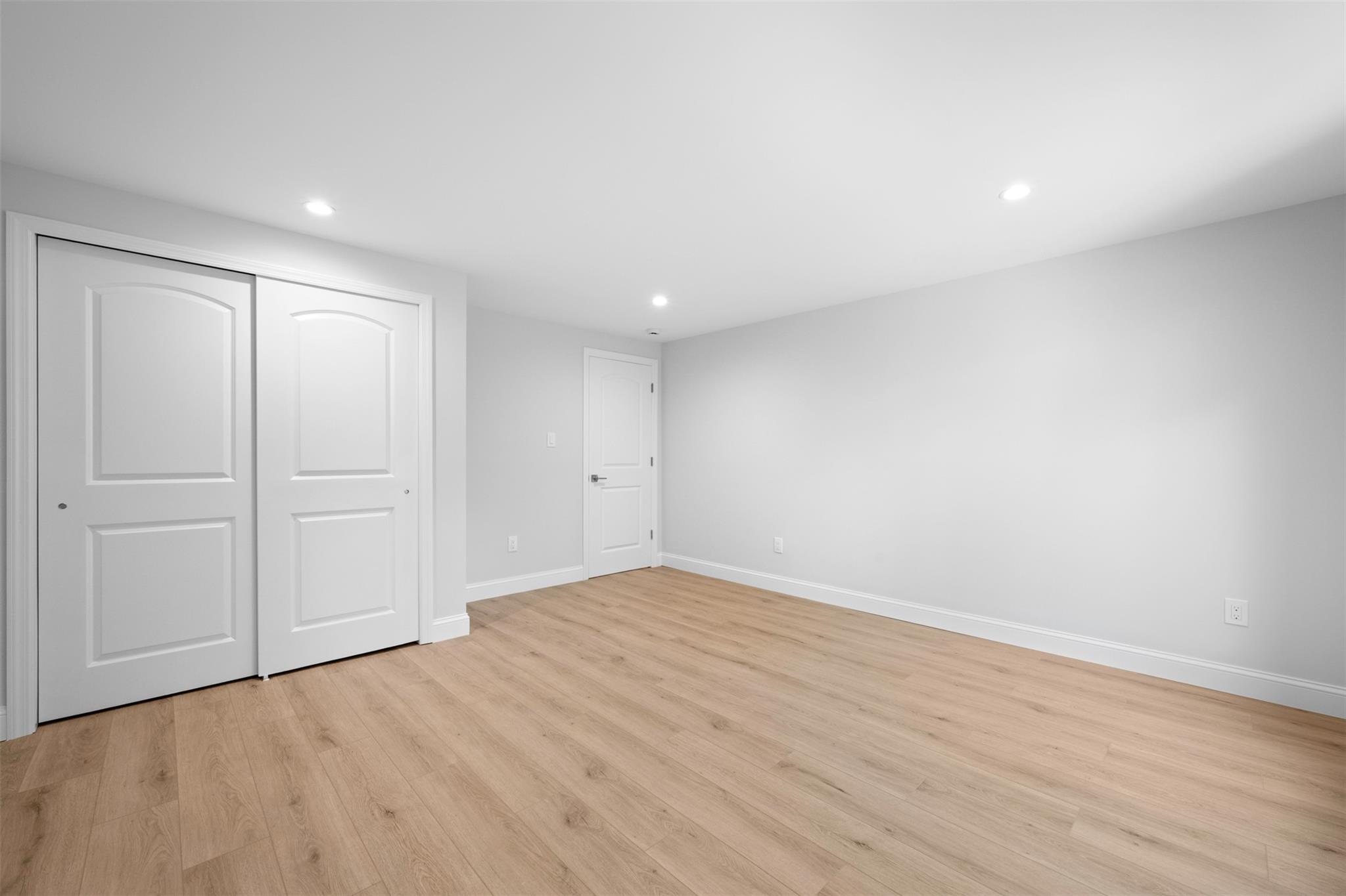 476 Daryl Drive, Medford, New York image 13