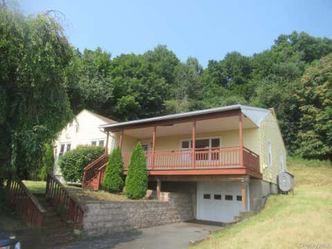 Photo of 33 Meadow Avenue, Chester, NY 10918 (MLS # 1011551)