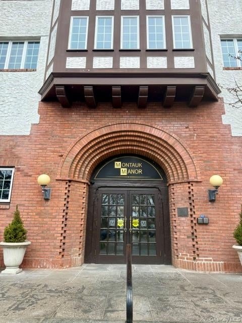 Photo of 236 Edgemere Street #303, Montauk, NY 11954 (MLS # 1028849)