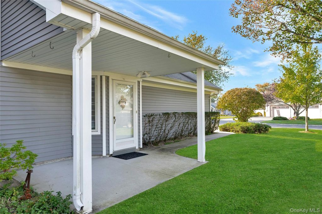 Photo of 244 River Drive, Moriches, NY 11955 (MLS # 926941)