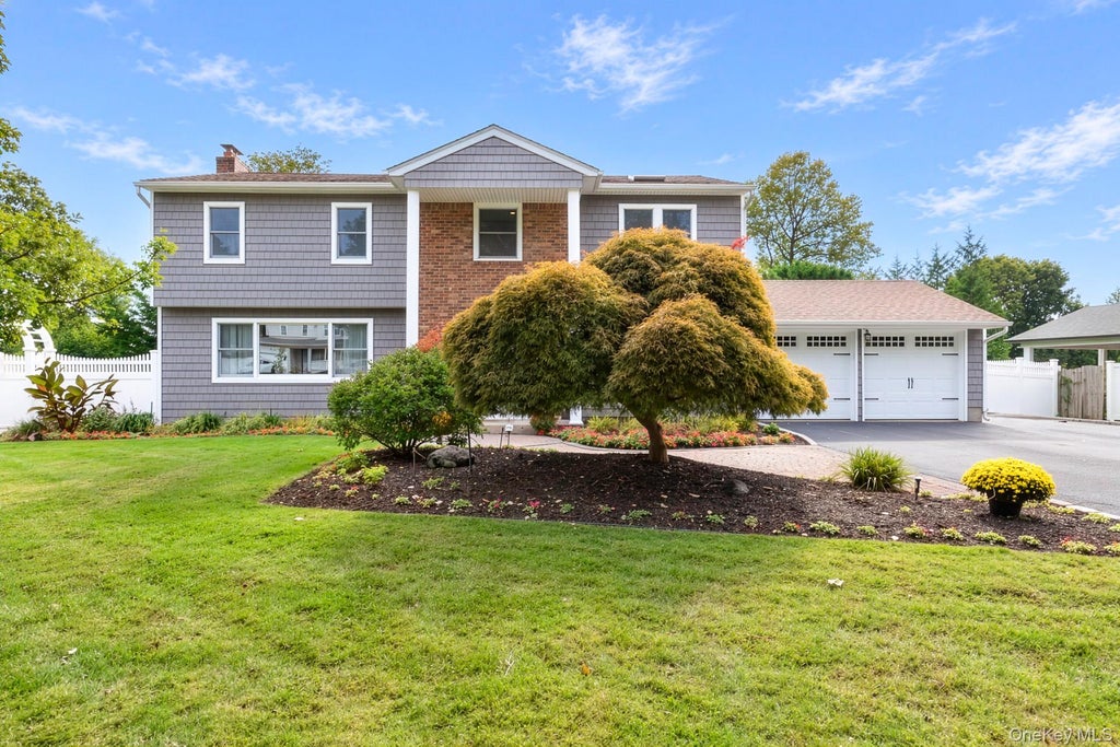 Photo of 24 Frank Street, Smithtown, NY 11787 (MLS # 1058590)