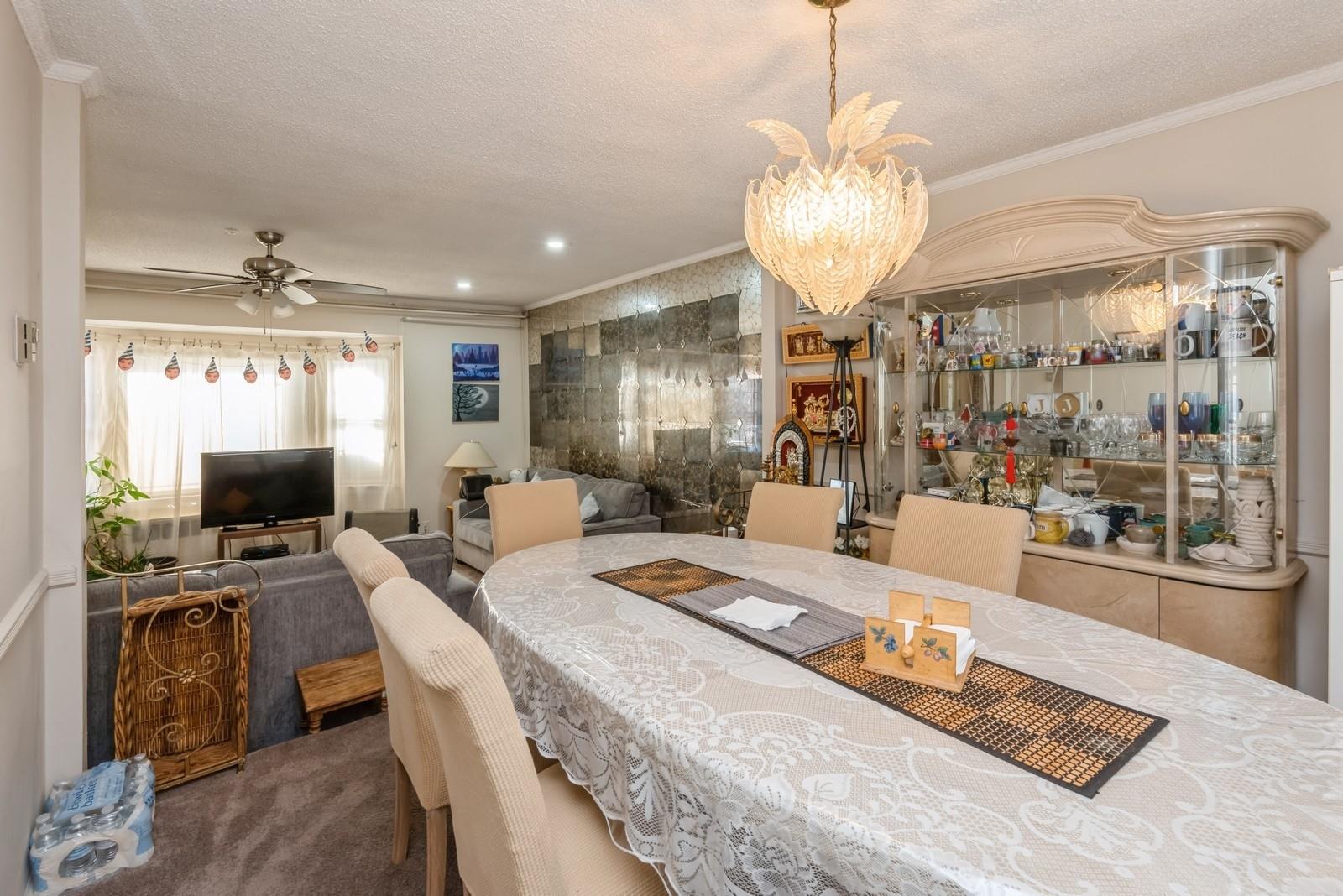 18 Chapin Road, Farmingdale, New York image 16