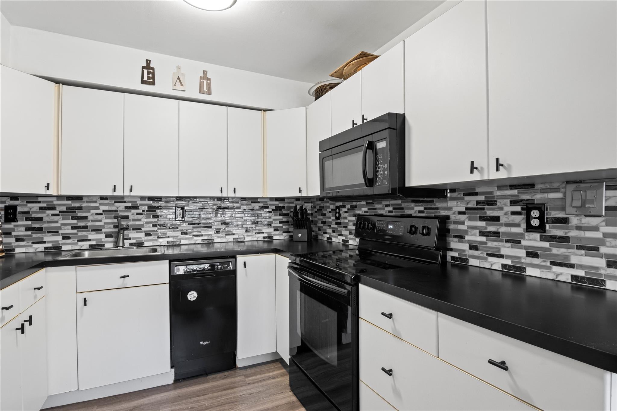 400 Fulton Street #13B, Farmingdale, New York image 11