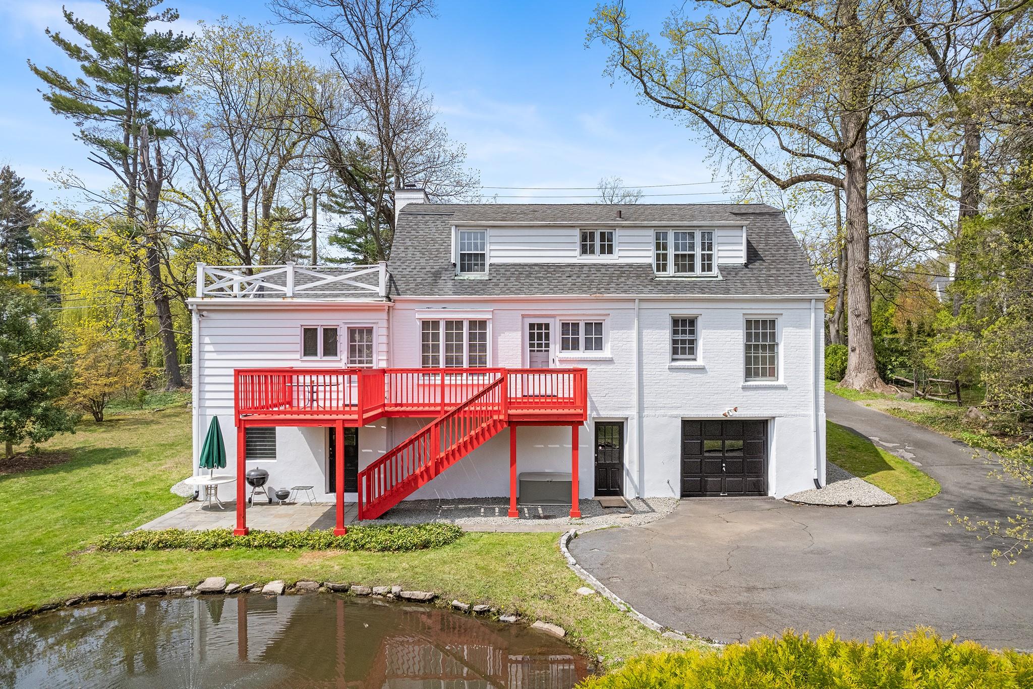 40 Brookby Road, Scarsdale, New York image 24