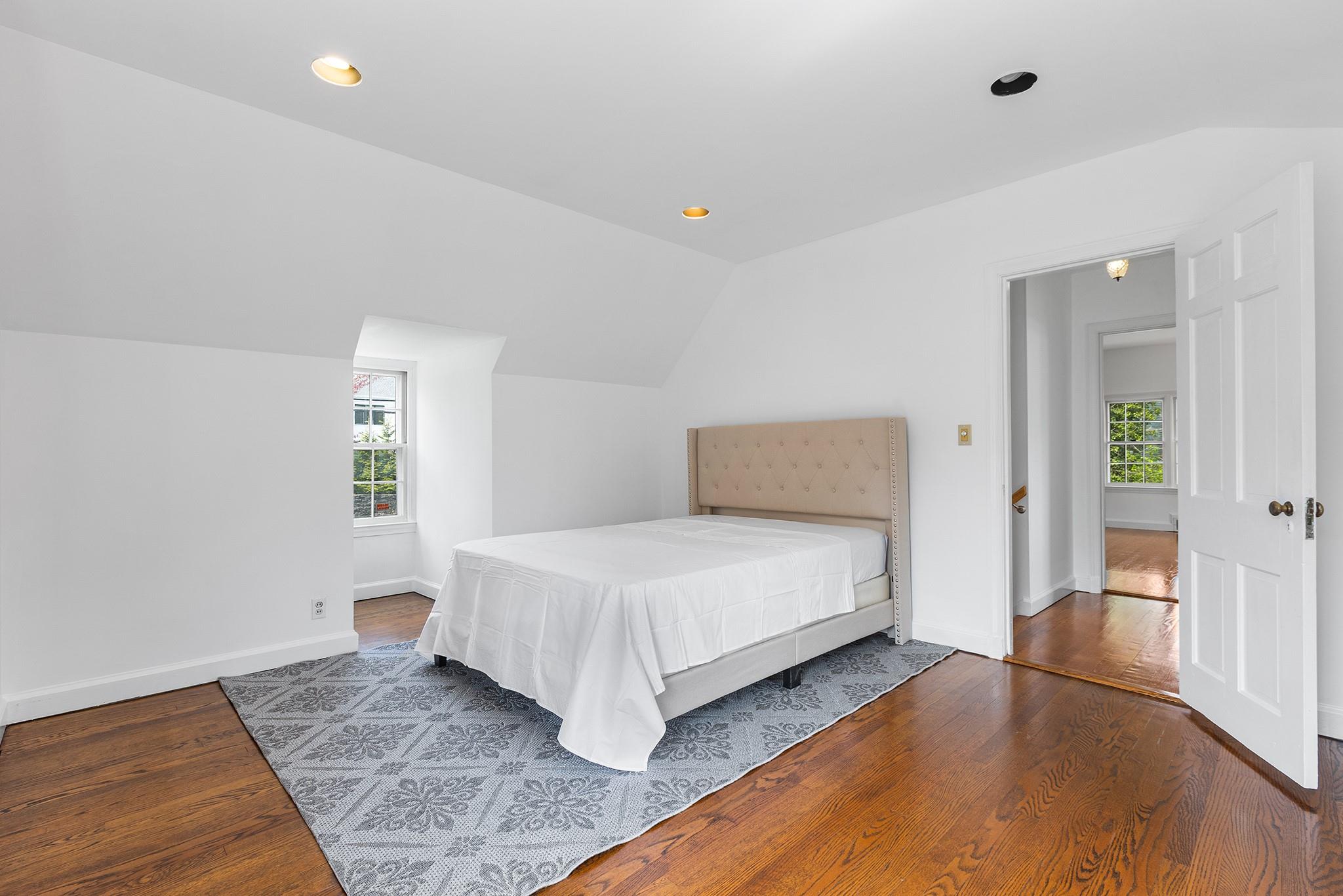 40 Brookby Road, Scarsdale, New York image 19