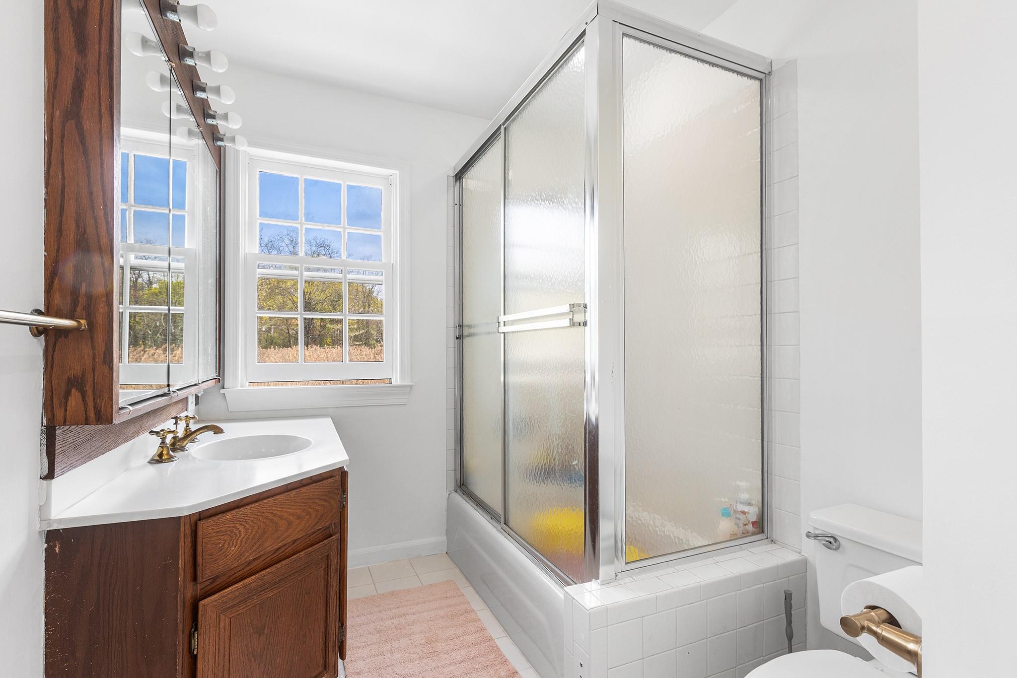40 Brookby Road, Scarsdale, New York image 16