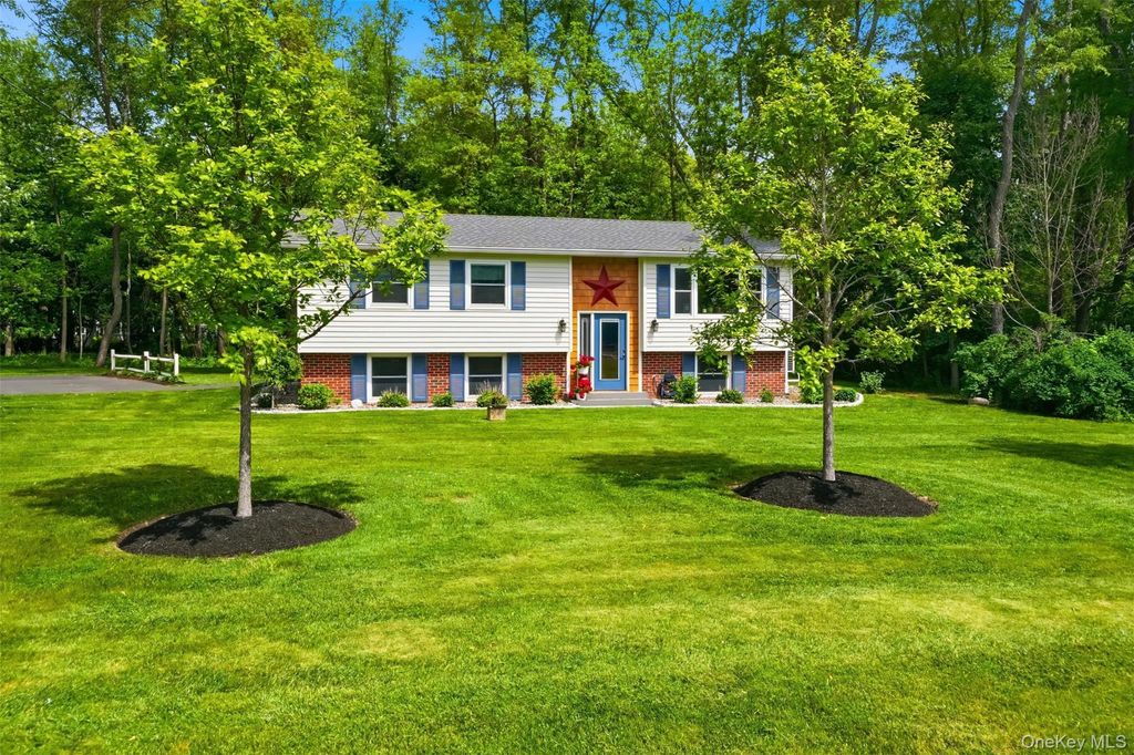 Photo of 210 Libertyville Road, New Paltz, NY 12561 (MLS # 1003294)