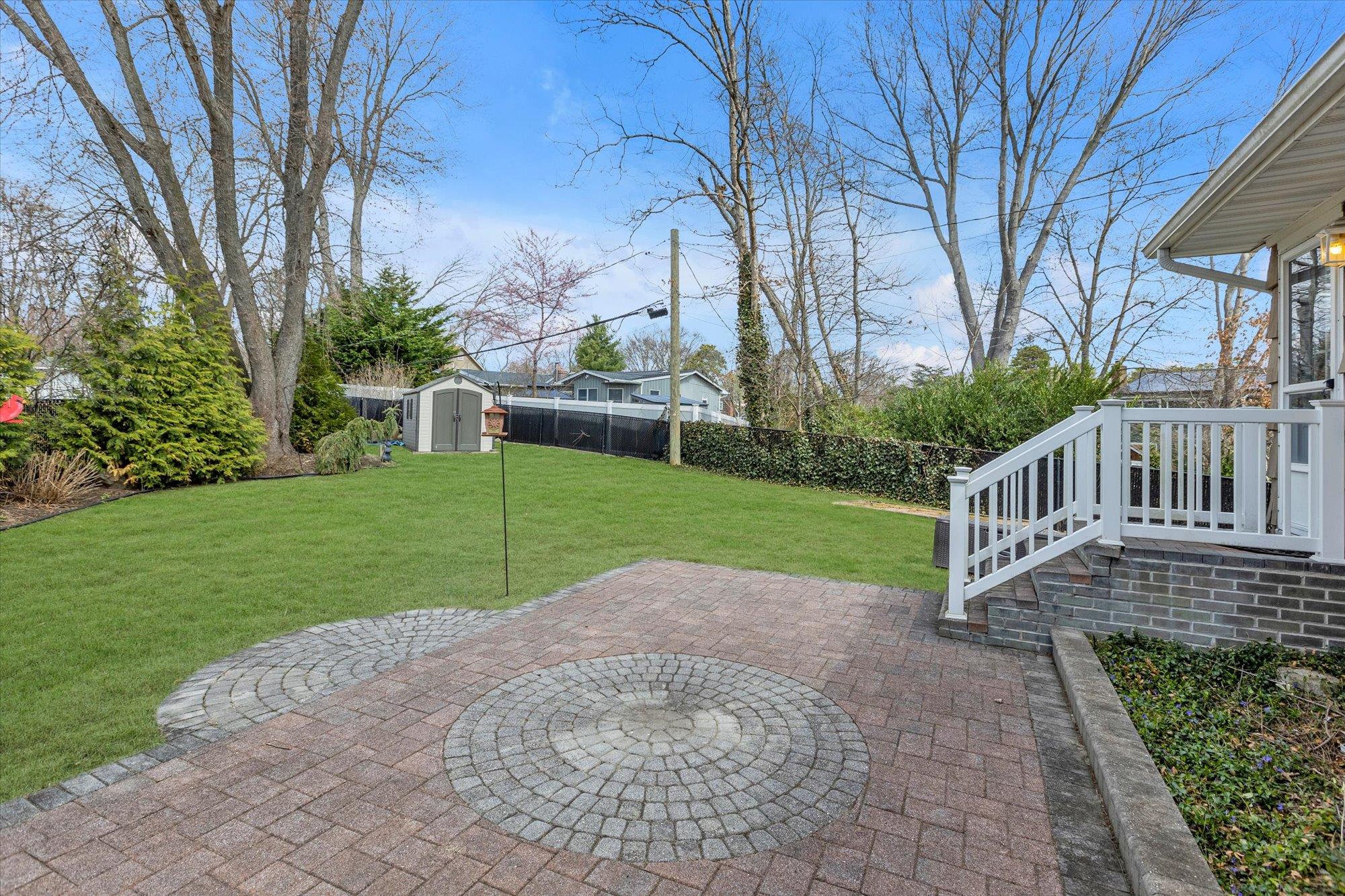 19 Chivalry Lane, Nesconset, New York image 22