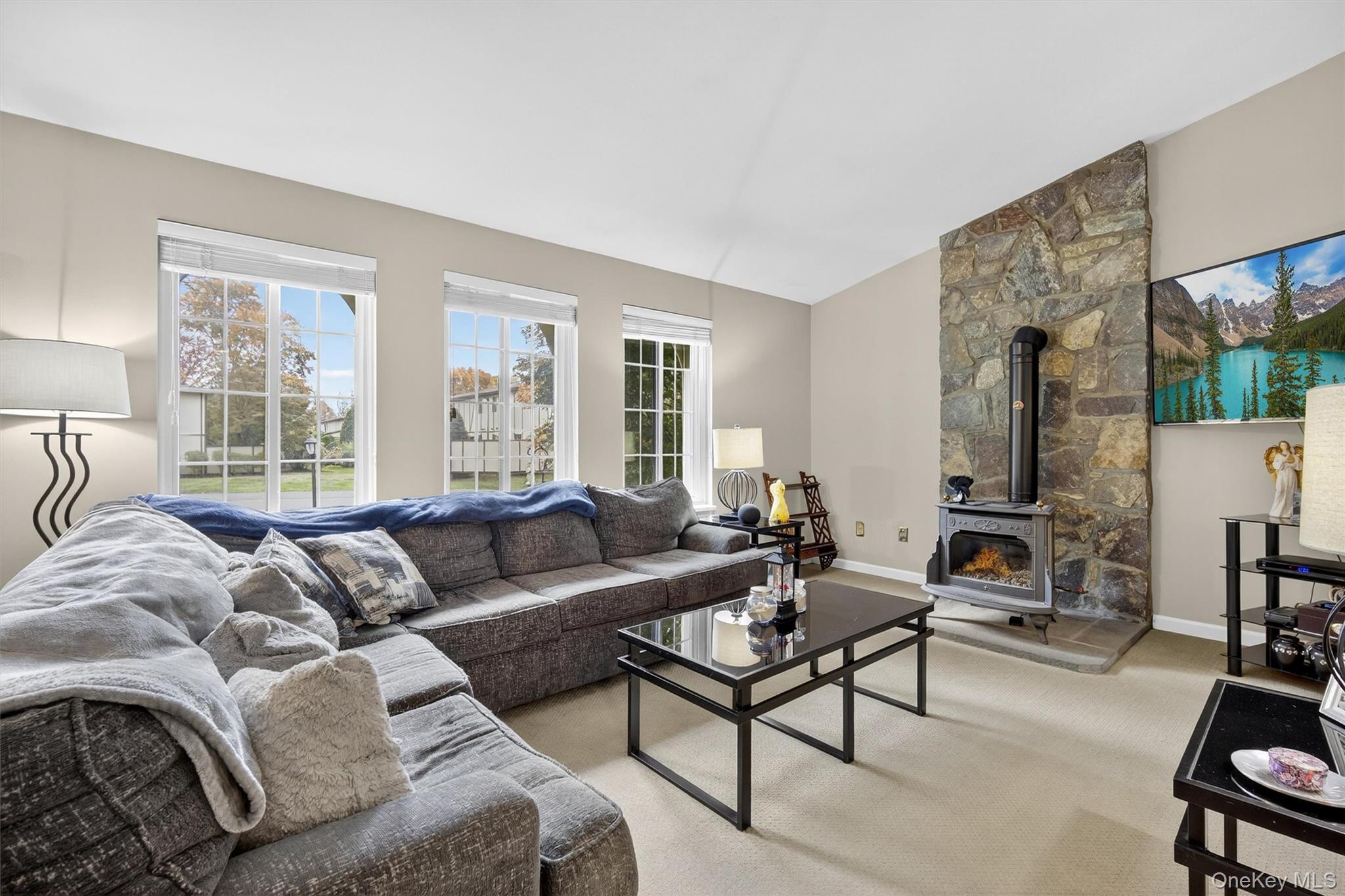 119 Stringham Road 55