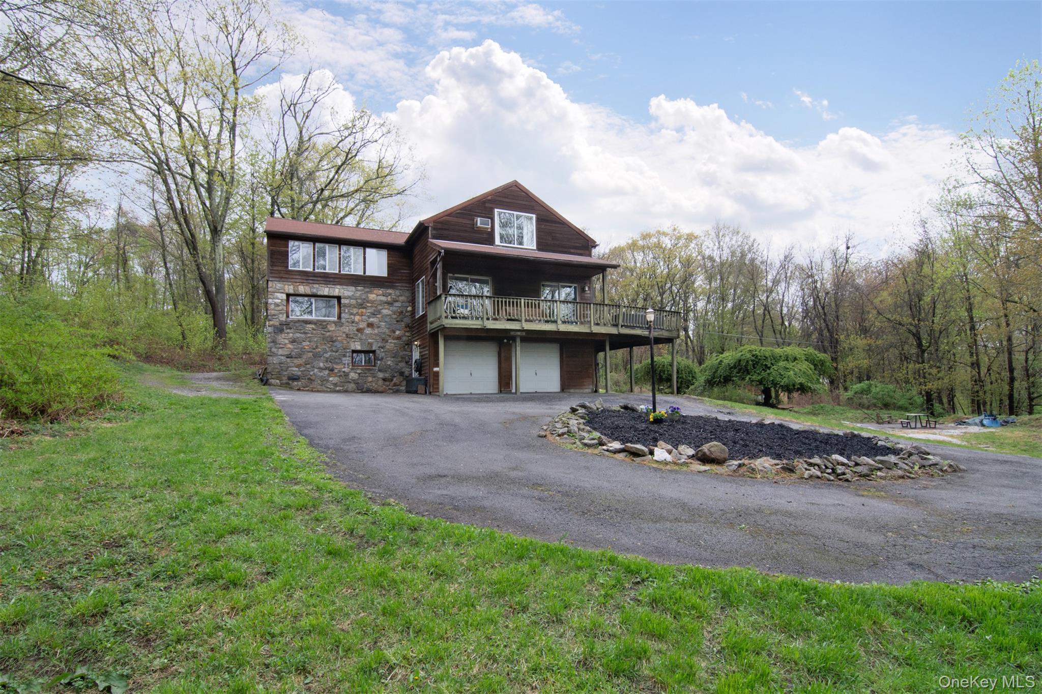 16 Oskar Drive