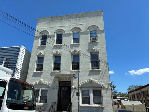 Photo of 50-35 38th Street, Long Island City, NY 11101 (MLS # 1062350)