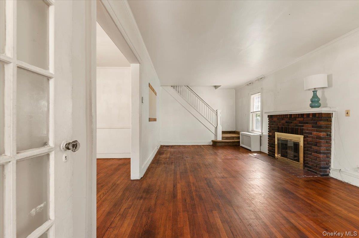 33 Lawrence Avenue