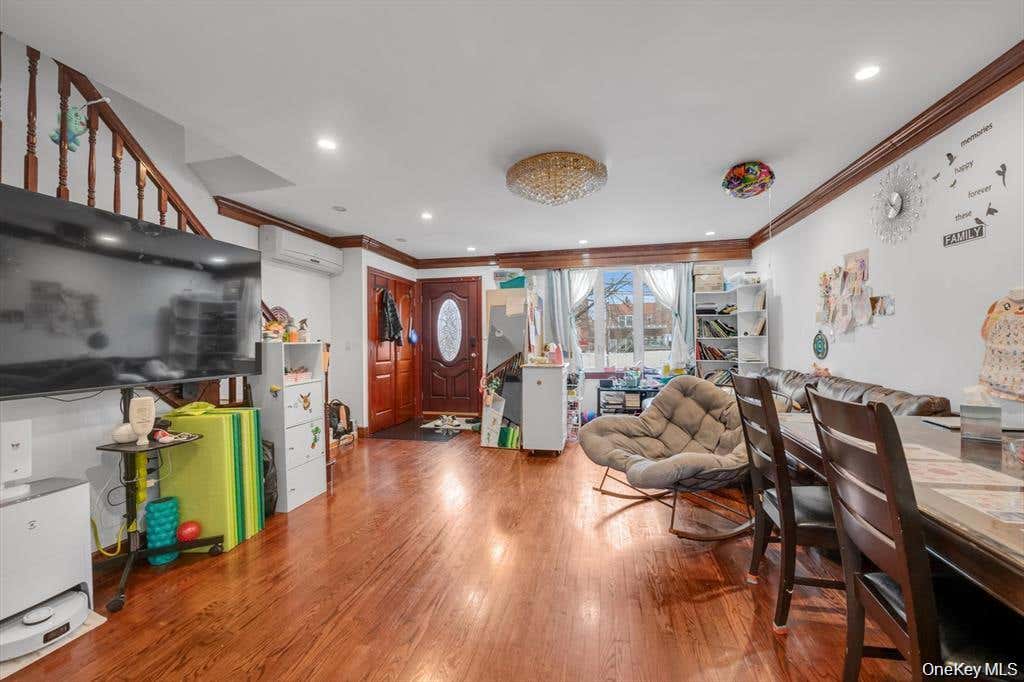 Photo of 6906 Fresh Meadow Lane, Fresh Meadows, NY 11365 (MLS # 1042763)