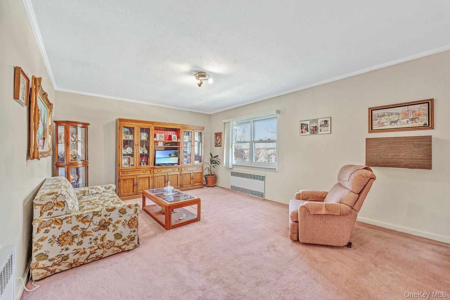 56-27B Utopia Parkway 1014