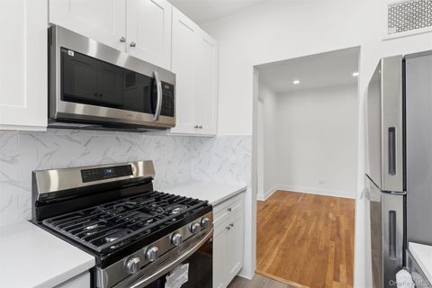 68-61 Yellowstone Boulevard 705 Forest Hills NY 11375