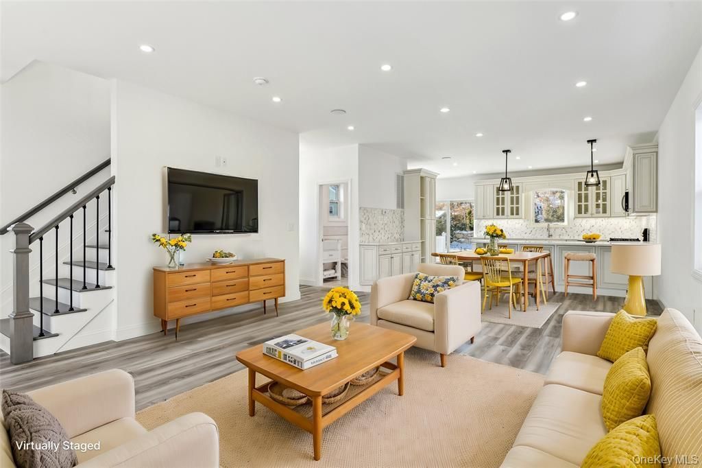 Photo of 70 W Broadway, Nyack, NY 10960 (MLS # 927958)