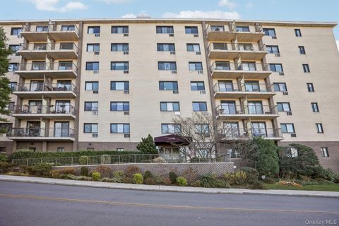 Homes For Sale - 108 Sagamore Road #3E<br/> Tuckahoe, NY 10707