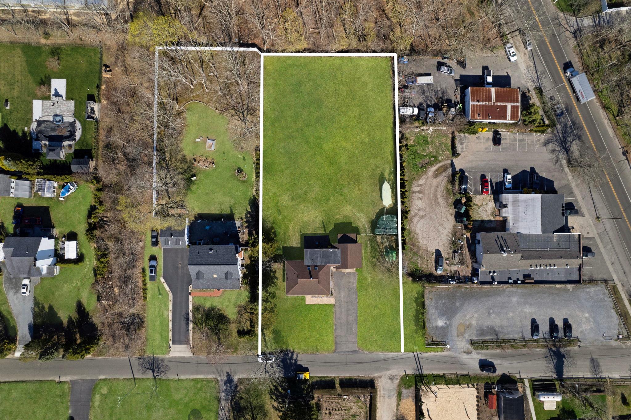 15 Reeves Road, Center Moriches, New York image 22