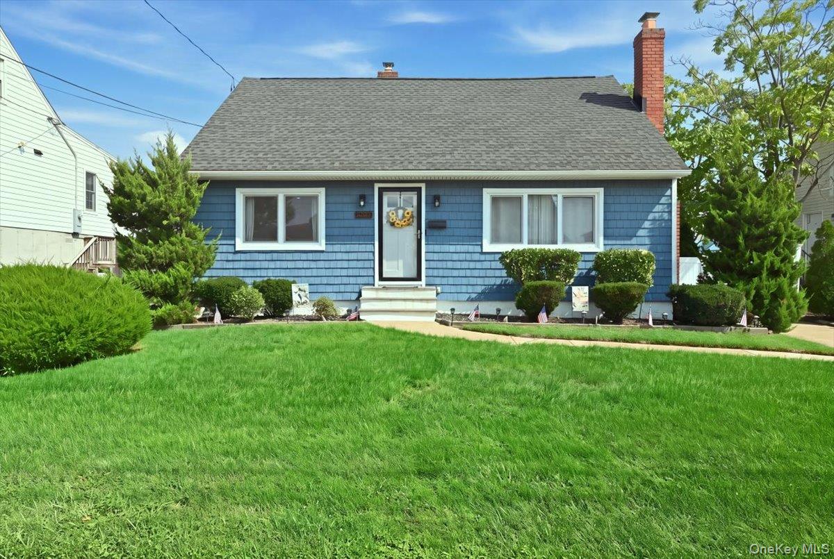 293 Roosevelt Avenue